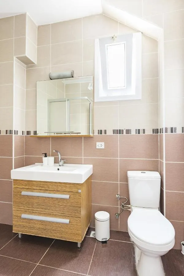 Sleek Flat W Balcony 8 Min To Coast On Bagdat Ave Apartment Istanbul